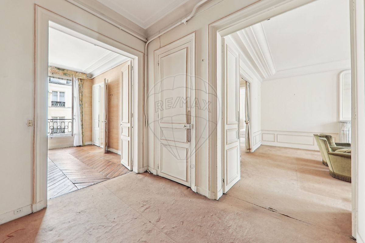 Vente Appartement à Paris Palais-Bourbon 7e arrondissement 6 pièces