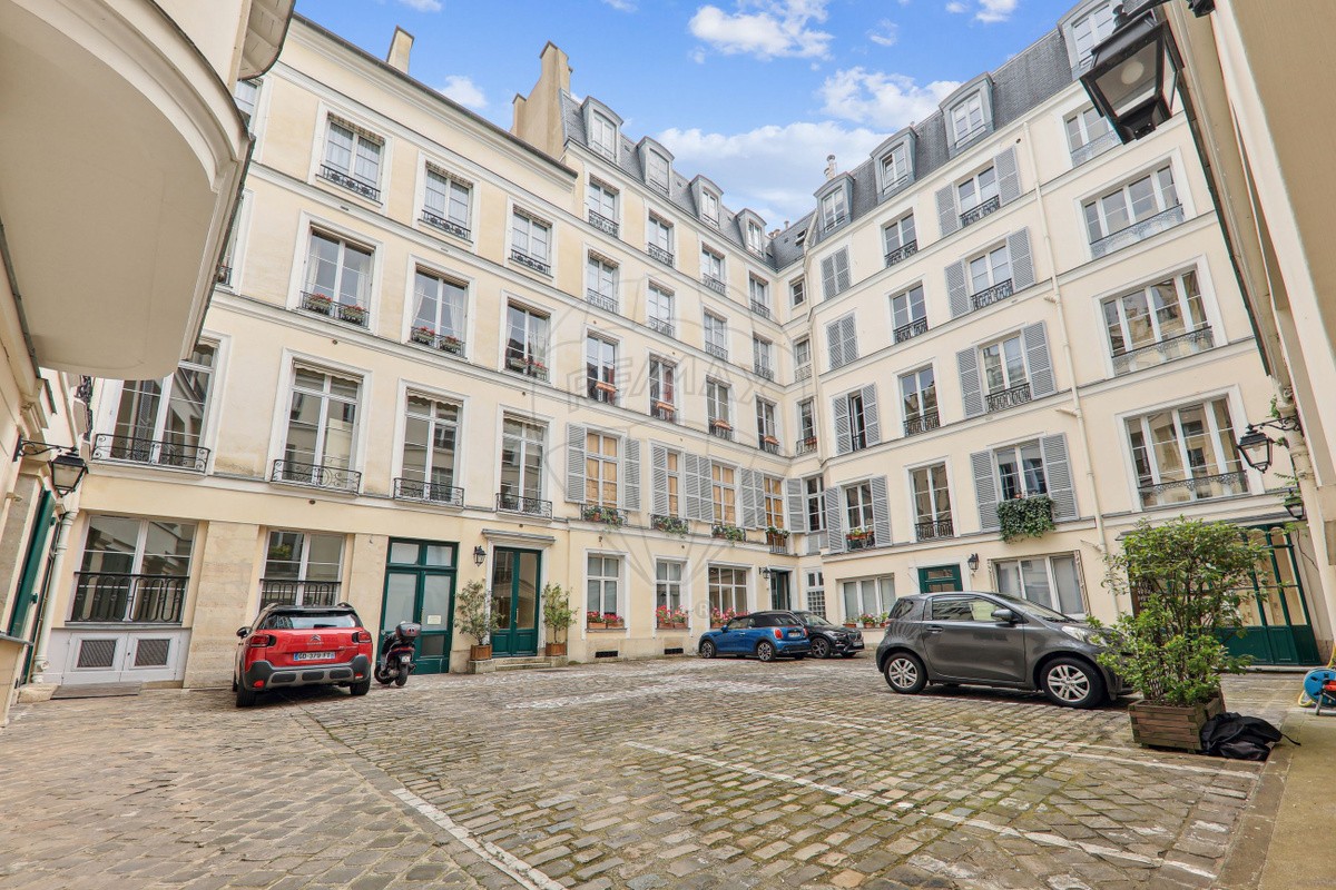 Vente Appartement à Paris Palais-Bourbon 7e arrondissement 6 pièces