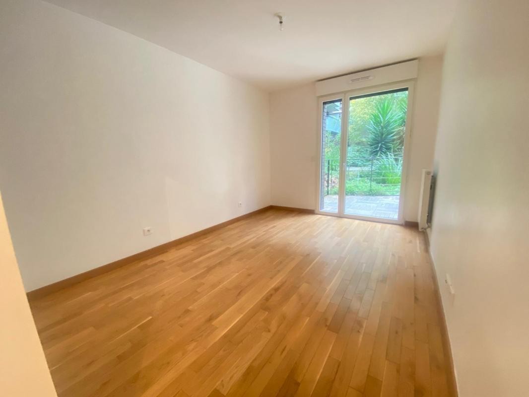 Location Appartement à Paris Passy 16e arrondissement 5 pièces