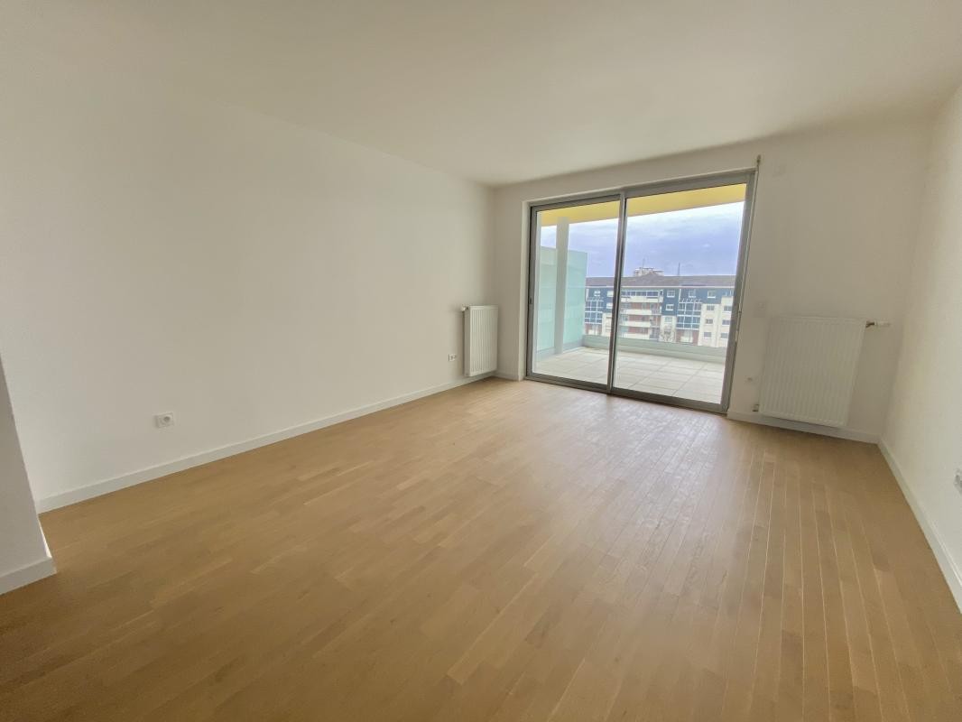 Location Appartement à Suresnes 4 pièces