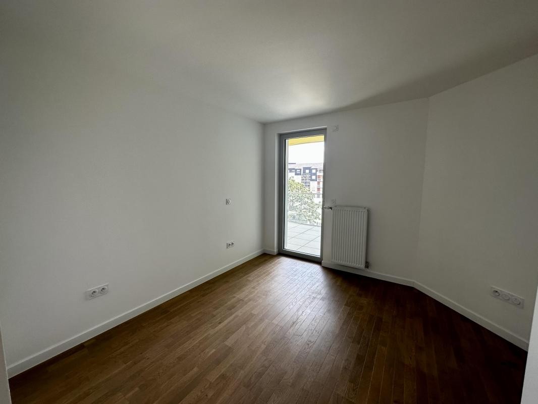 Location Appartement à Suresnes 4 pièces