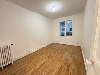 Location Appartement à Paris Vaugirard 15e arrondissement 2 pièces