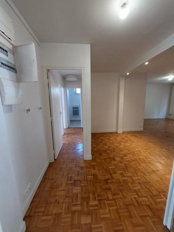 Location Appartement à Rueil-Malmaison 5 pièces