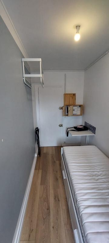 Location Appartement à Paris Batignolles-Monceaux 17e arrondissement 1 pièce