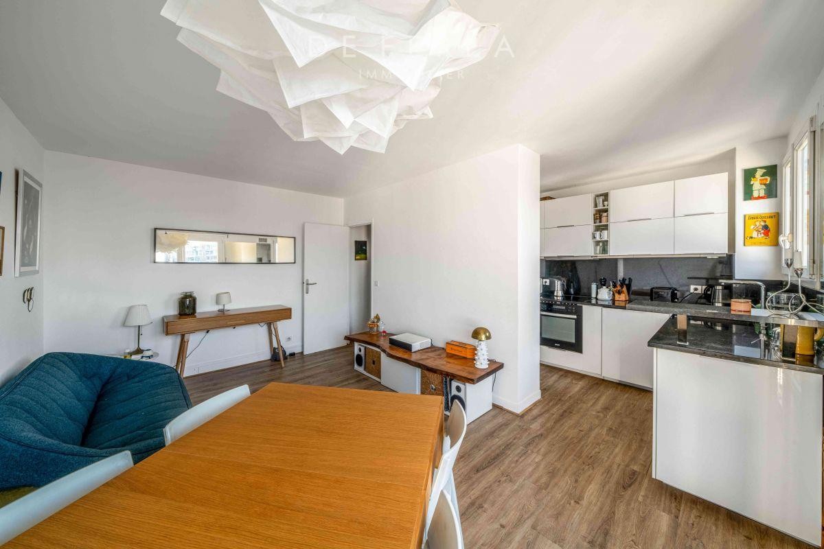 Vente Appartement à Paris Vaugirard 15e arrondissement 4 pièces