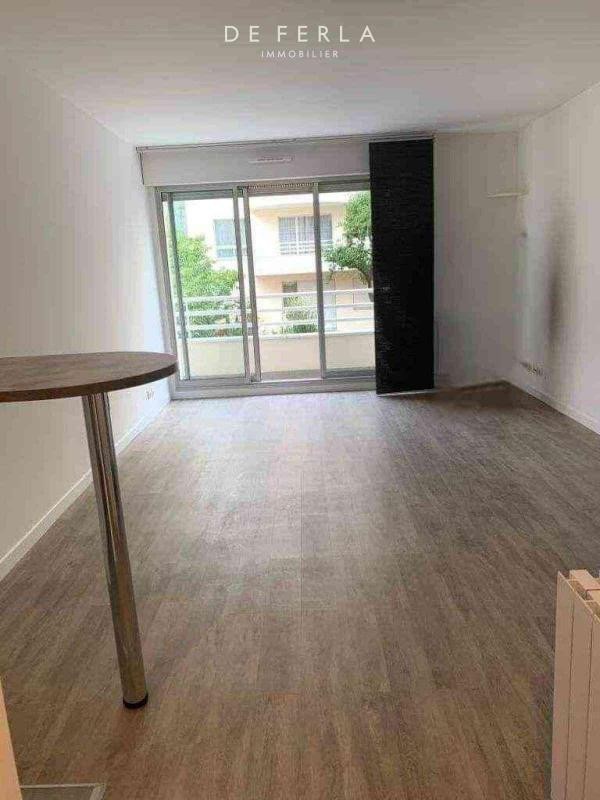 Vente Appartement à Paris Vaugirard 15e arrondissement 1 pièce