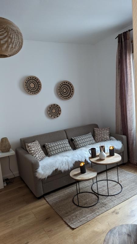 Location Appartement à Paris Buttes-Chaumont 19e arrondissement 1 pièce