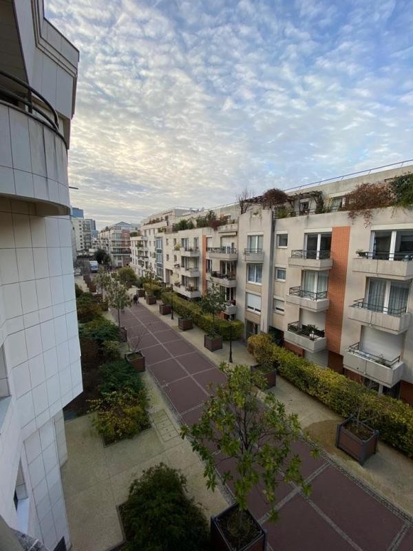 Location Appartement à Courbevoie 4 pièces