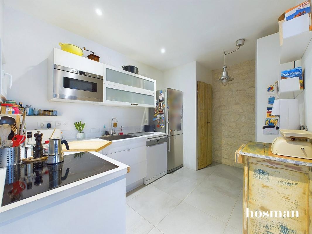 Vente Appartement à Paris Butte-Montmartre 18e arrondissement 3 pièces