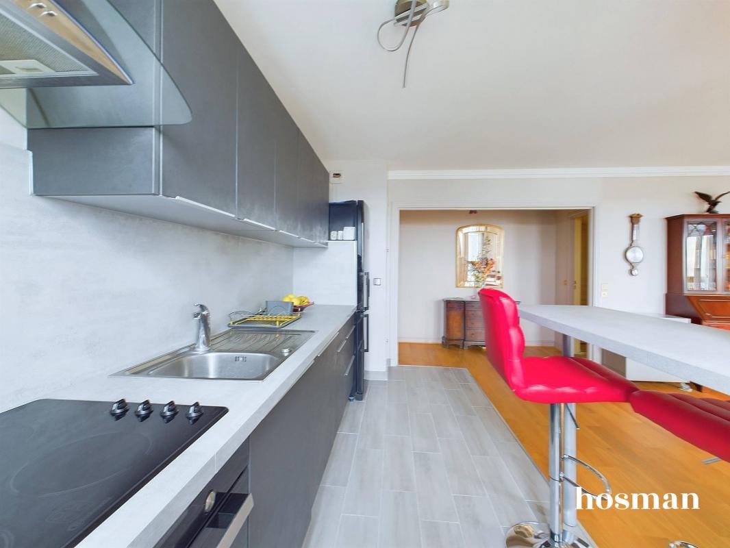 Vente Appartement à Paris Buttes-Chaumont 19e arrondissement 3 pièces