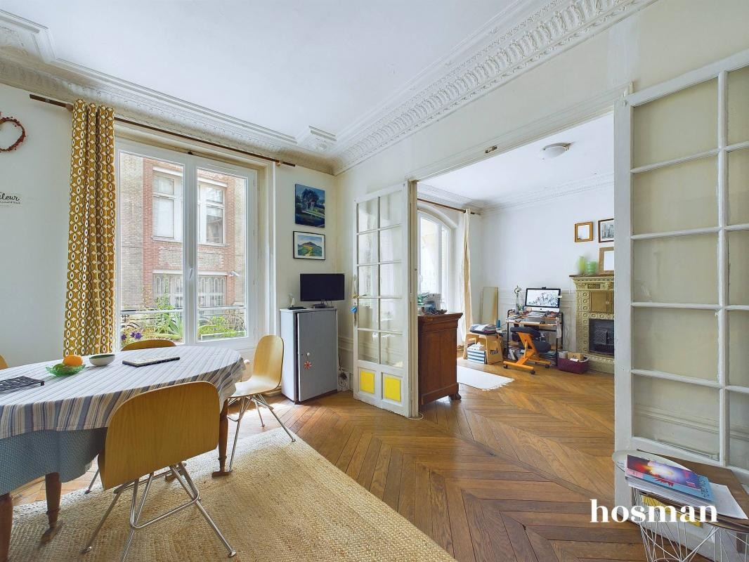 Vente Appartement à Paris Buttes-Chaumont 19e arrondissement 4 pièces