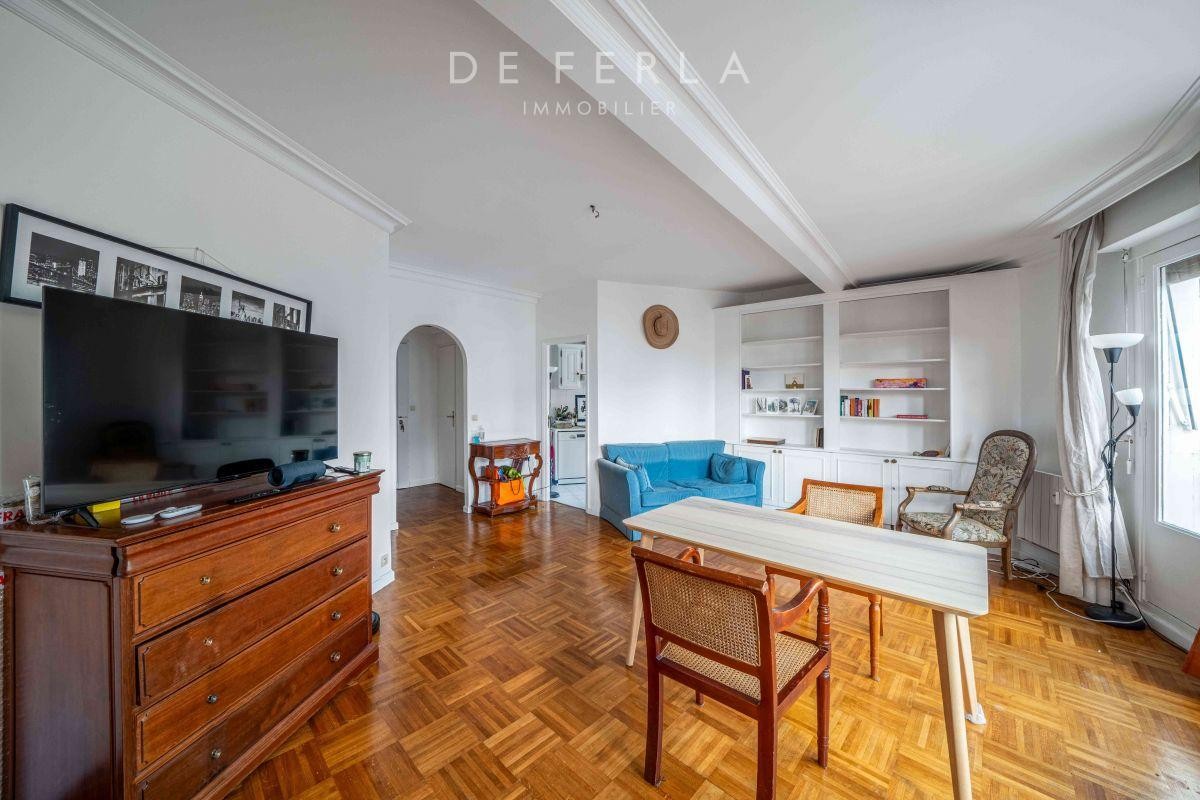 Vente Appartement à Paris Palais-Bourbon 7e arrondissement 3 pièces