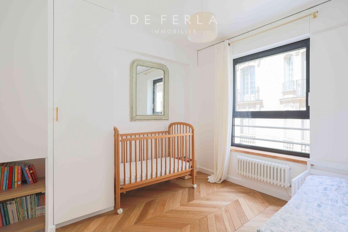 Vente Appartement à Paris Luxembourg 6e arrondissement 3 pièces