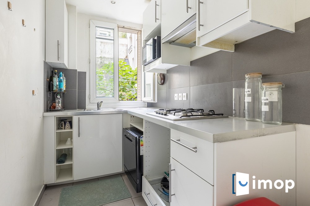 Vente Appartement à Paris Buttes-Chaumont 19e arrondissement 3 pièces