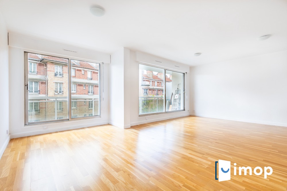 Vente Appartement à Paris Ménilmontant 20e arrondissement 5 pièces