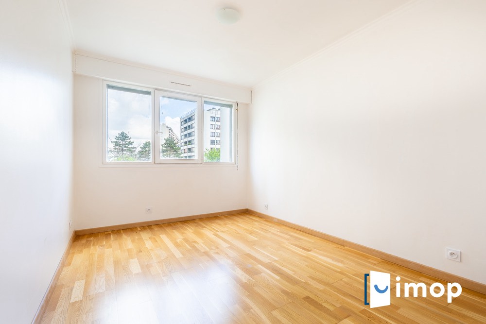 Vente Appartement à Paris Ménilmontant 20e arrondissement 5 pièces