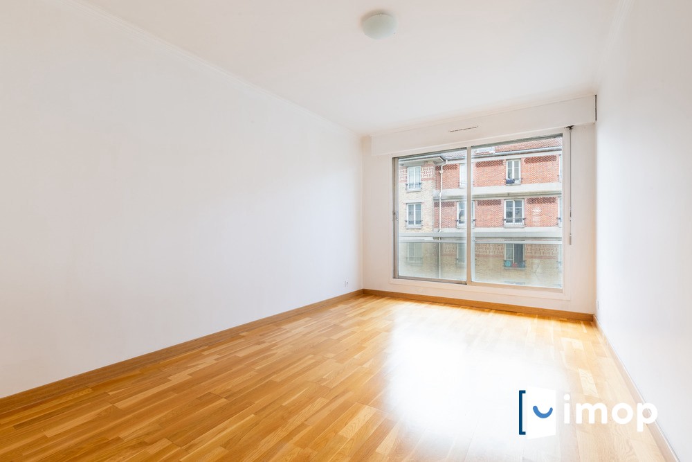 Vente Appartement à Paris Ménilmontant 20e arrondissement 5 pièces