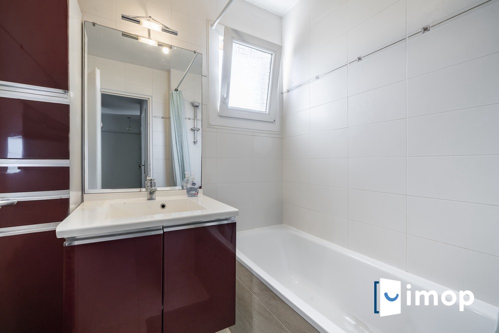 Vente Appartement à Saint-Laurent-du-Var 4 pièces