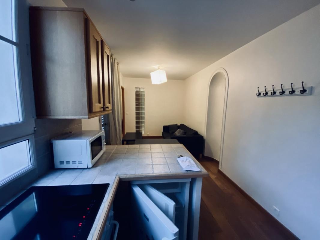 Location Appartement à Paris Batignolles-Monceaux 17e arrondissement 2 pièces