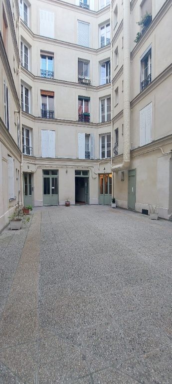 Vente Appartement à Paris Buttes-Chaumont 19e arrondissement 1 pièce