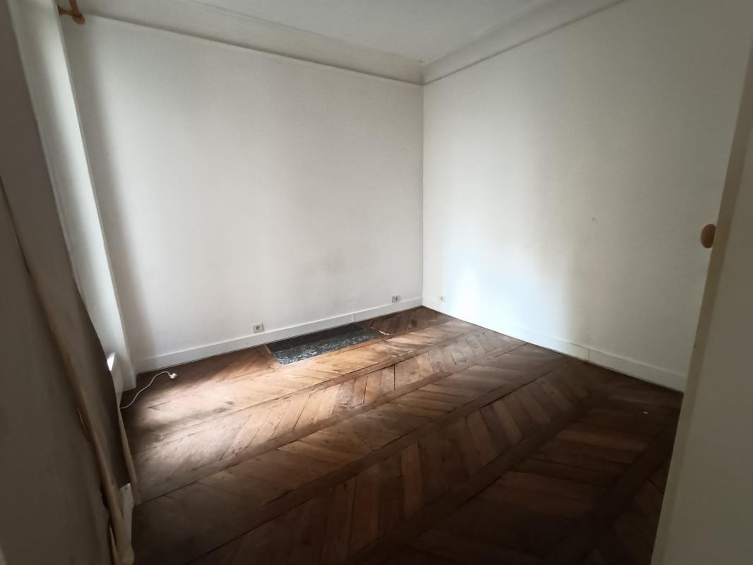 Vente Appartement à Paris Batignolles-Monceaux 17e arrondissement 3 pièces