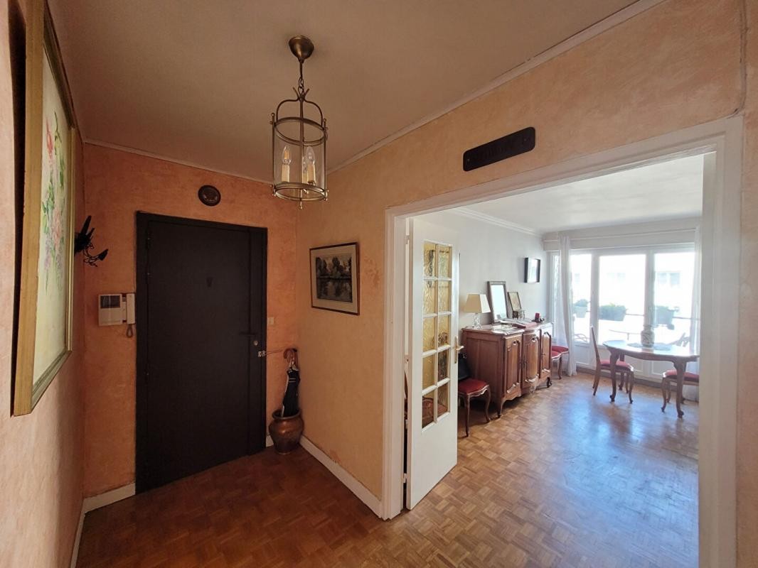 Vente Appartement à Paris Reuilly 12e arrondissement 2 pièces