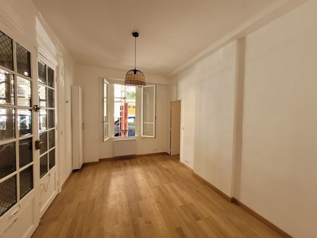 Vente Appartement à Paris Reuilly 12e arrondissement 2 pièces