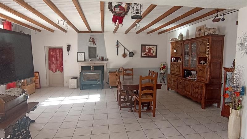 Vente Maison à Sauzé-Vaussais 7 pièces