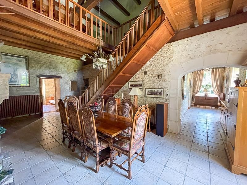 Vente Maison à Sauzé-Vaussais 11 pièces