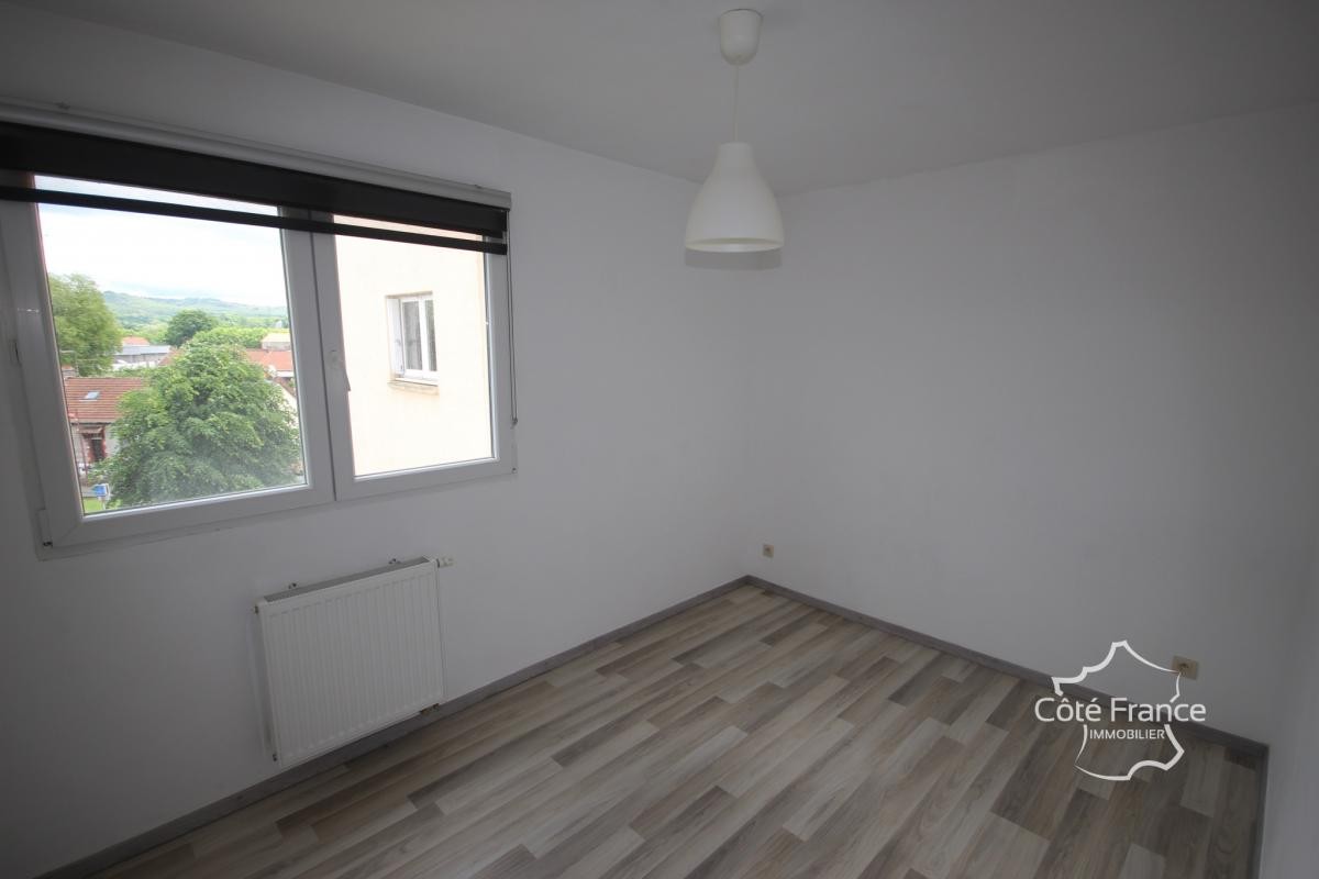 Vente Appartement à Givet 3 pièces