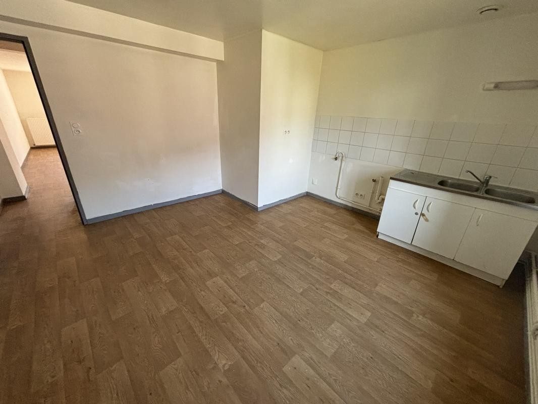 Location Appartement à Neufmanil 4 pièces