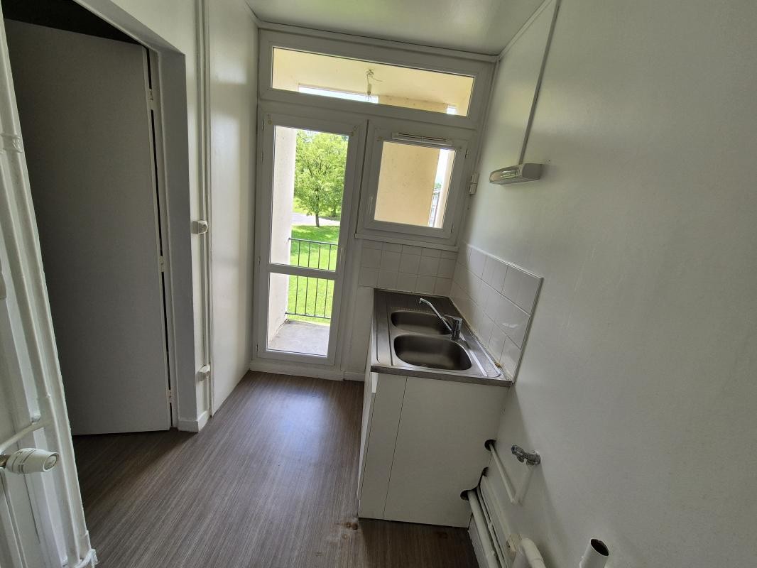 Location Appartement à Bogny-sur-Meuse 2 pièces