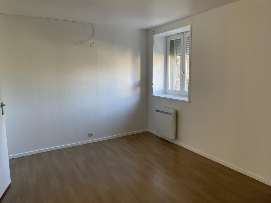 Location Appartement à Poix-Terron 3 pièces