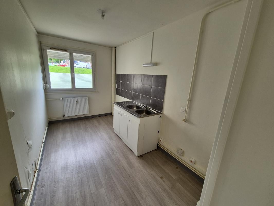 Location Appartement à Bogny-sur-Meuse 2 pièces