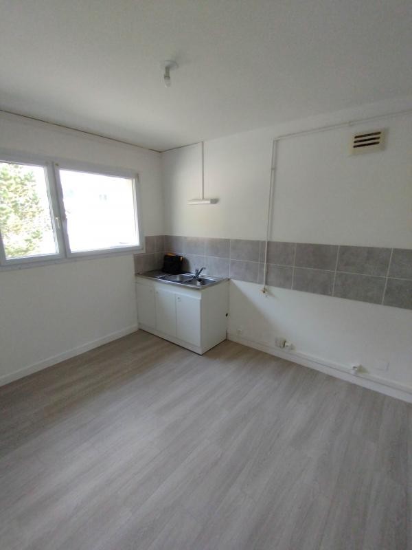 Location Appartement à Monthermé 4 pièces