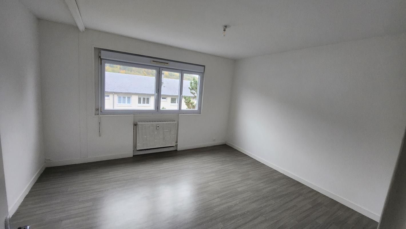 Location Appartement à Monthermé 3 pièces