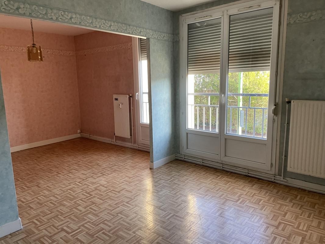 Location Appartement à Charleville-Mézières 5 pièces