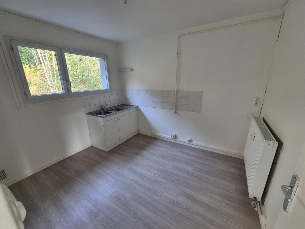 Location Appartement à Monthermé 4 pièces