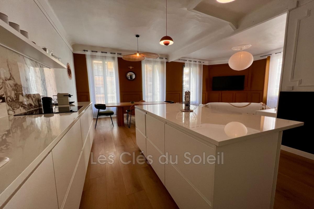 Location Appartement à Hyères 3 pièces