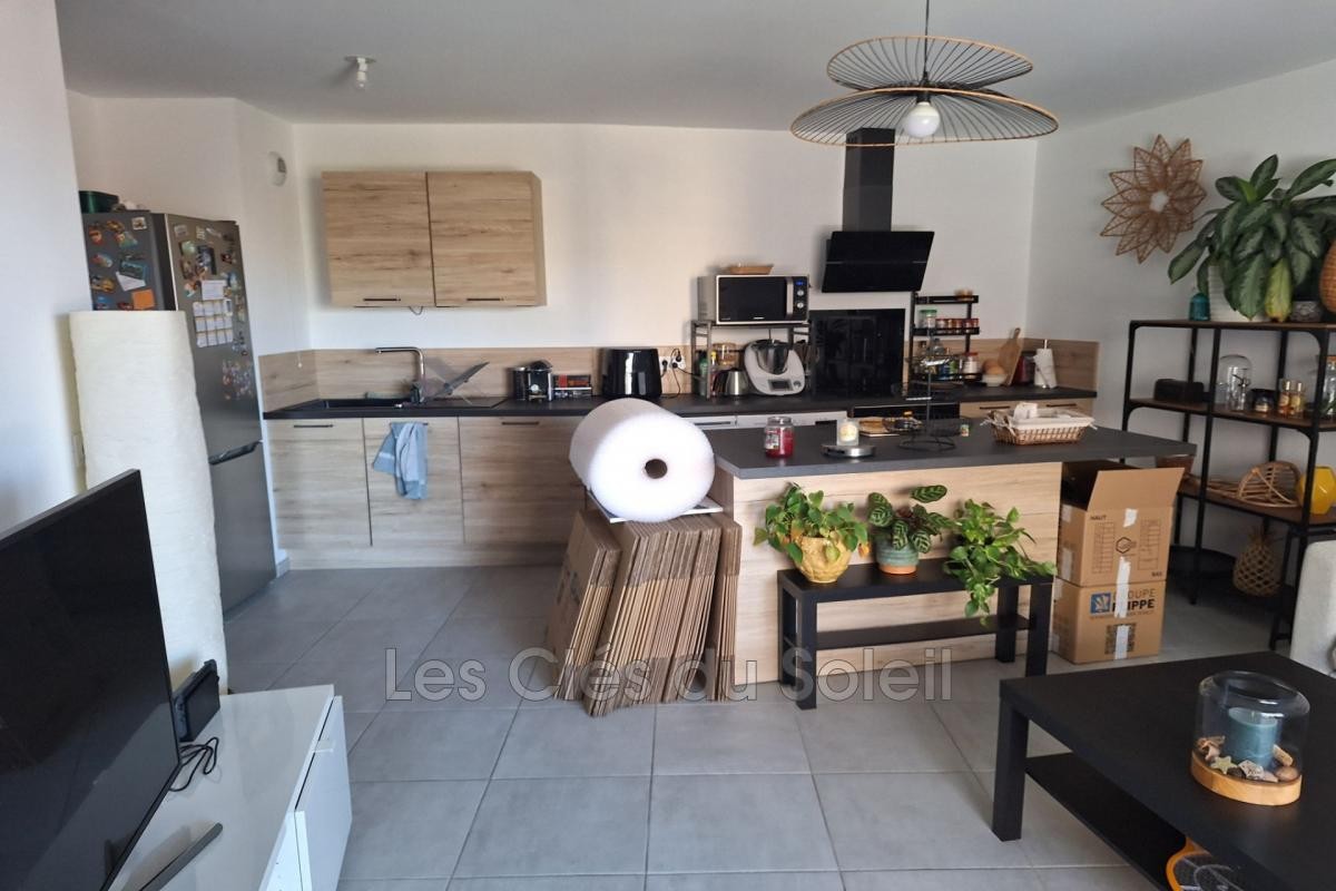 Location Appartement à Six-Fours-les-Plages 3 pièces