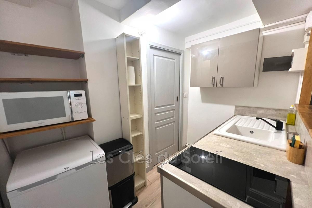 Location Appartement à la Valette-du-Var 1 pièce