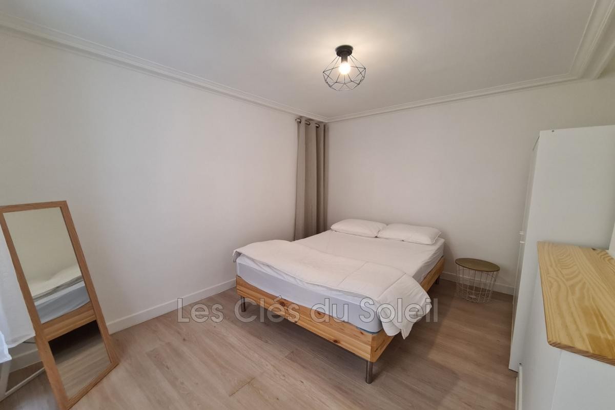 Location Appartement à le Beausset 2 pièces