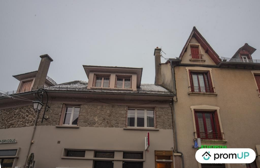 Vente Appartement à Mur-de-Barrez 6 pièces