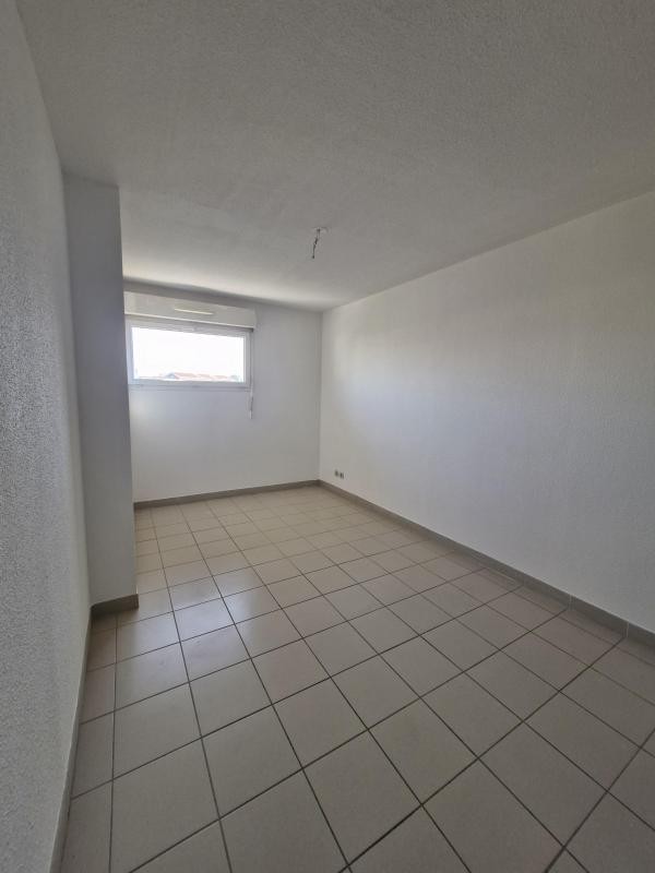 Location Appartement à Marseille 8e arrondissement 3 pièces