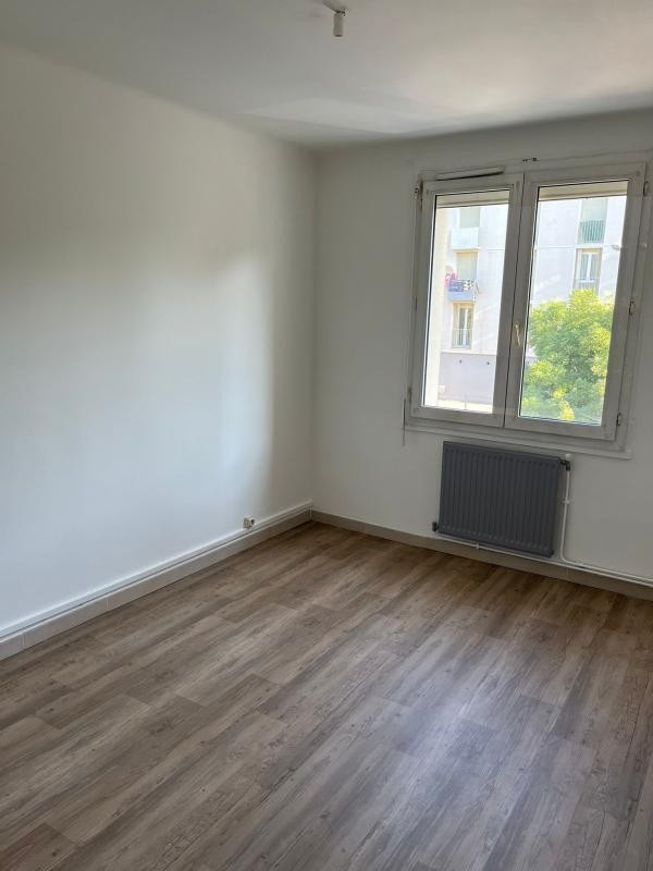 Location Appartement à Orange 4 pièces