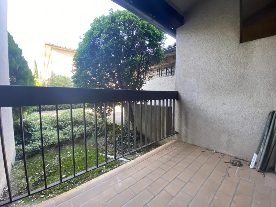 Location Appartement à Villeneuve-lès-Avignon 2 pièces