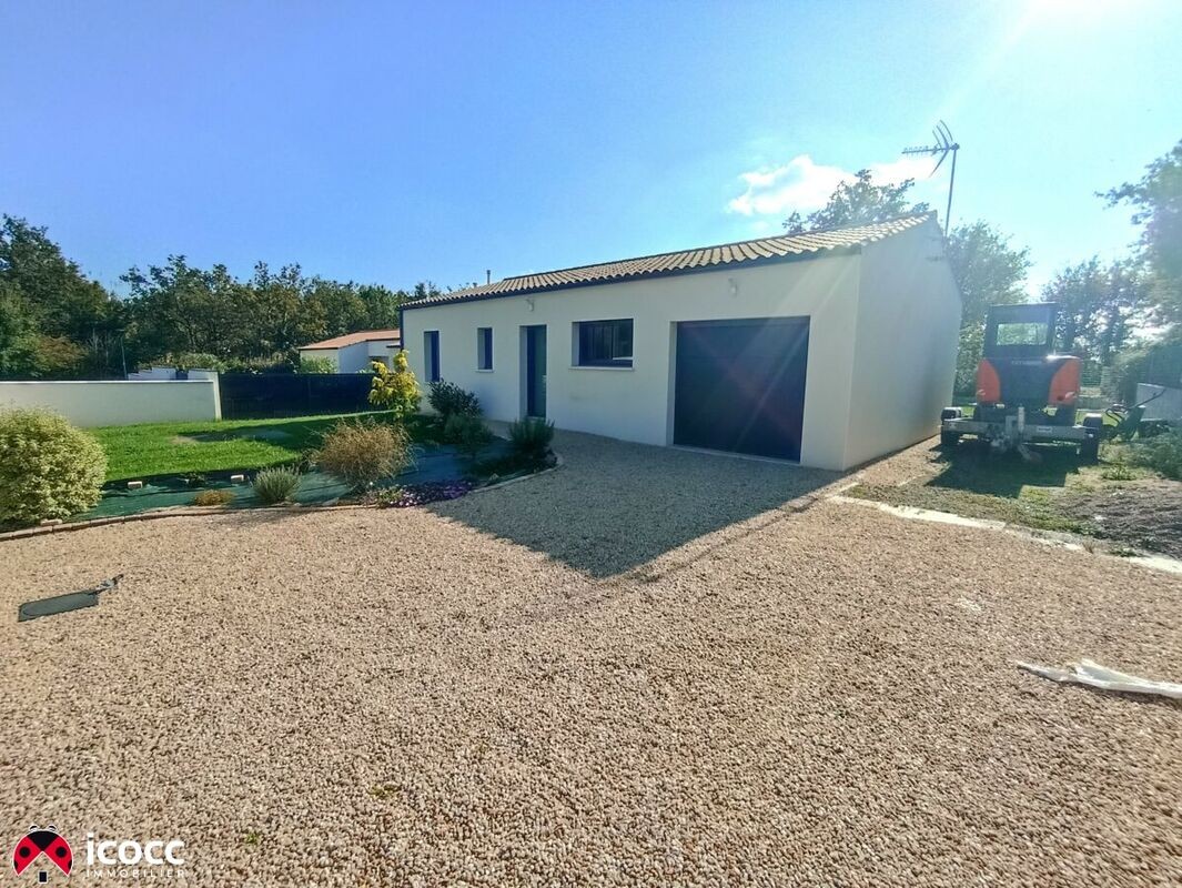 Vente Maison à les Pineaux 3 pièces