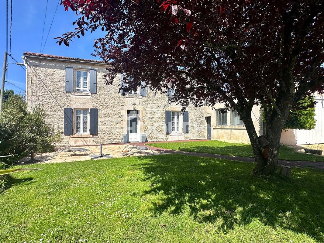 Vente Maison à Fontenay-le-Comte 5 pièces