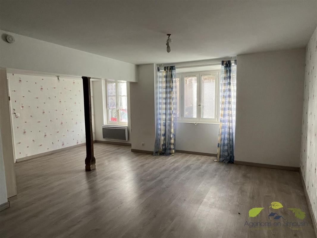 Vente Appartement à Saint-Léonard-de-Noblat 1 pièce