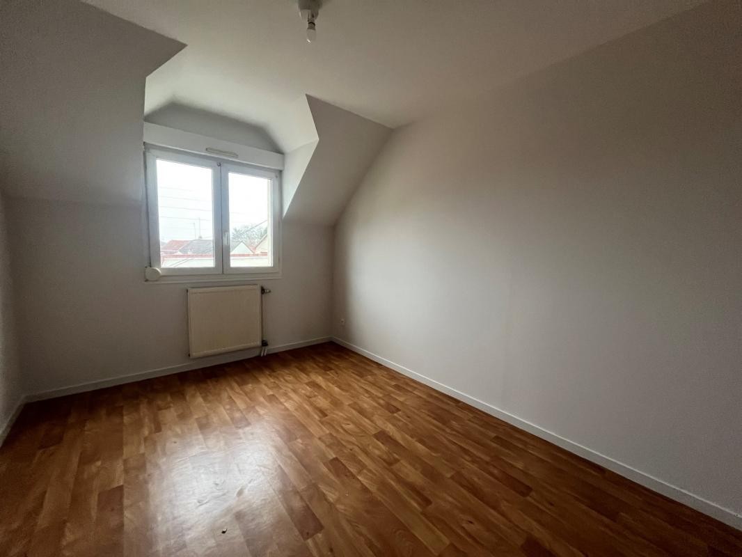 Location Appartement à Cheny 4 pièces